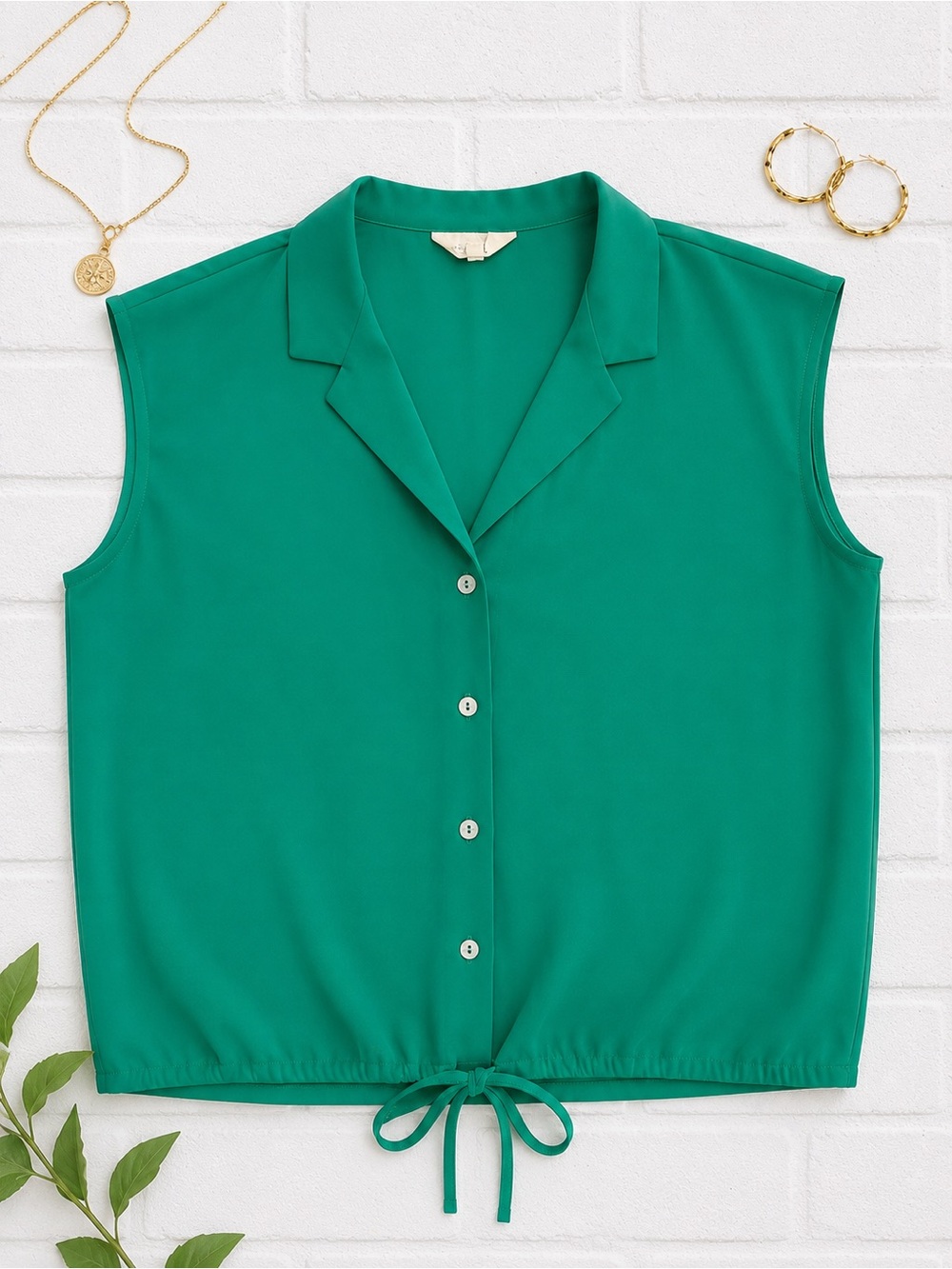MELLODAY Sleeveless Button-Front Tie-Hem Top in Teal Green